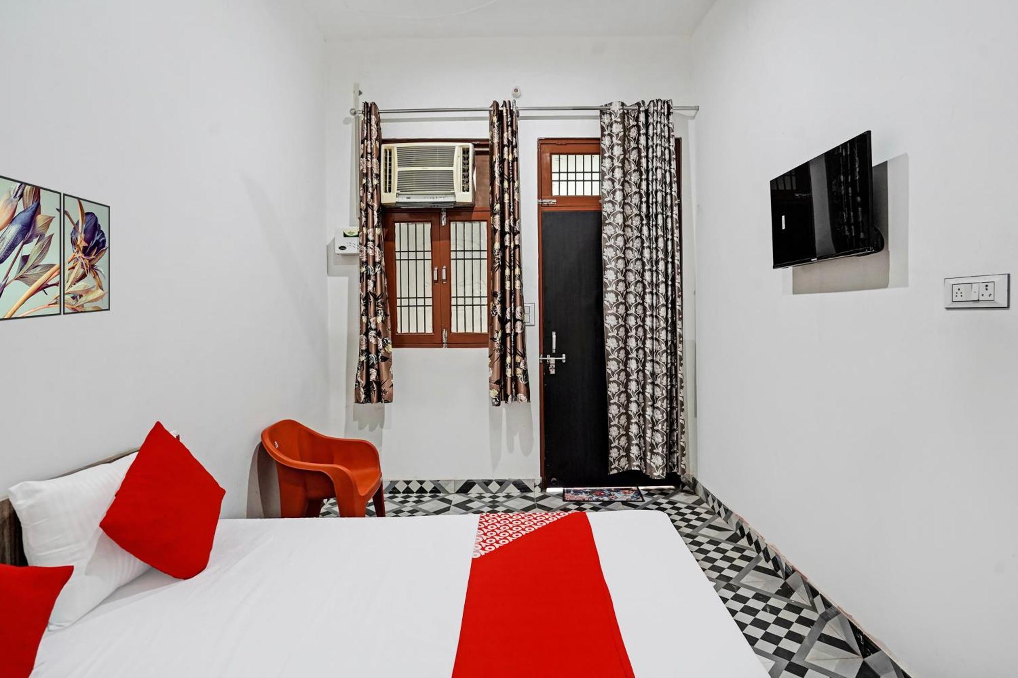 Hotel O Sparrow House Residency Bulandshahr Exterior foto